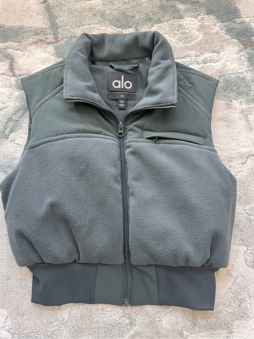 ALO Yoga  Fleece Zip Vest in Slate Green